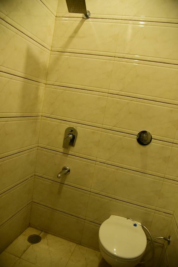 Hotel D S Inn Amritsar Exterior foto